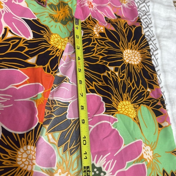 (R) Good times usa Floral Maxi Dress with Vibrant Colors, size 2XL - Picture 11 of 15